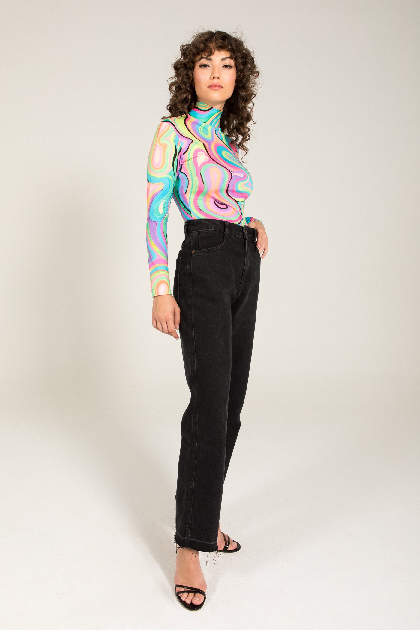 PSYCHEDELIC PASTEL TOP